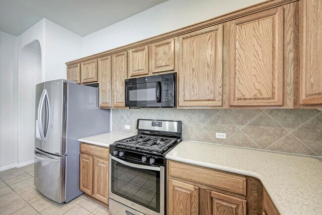 Building Photo - Large home in Pflugerville!  3 car garage - Highland Park Neighborhood
