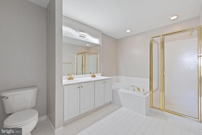 Building Photo - 726 Catts Tavern Dr