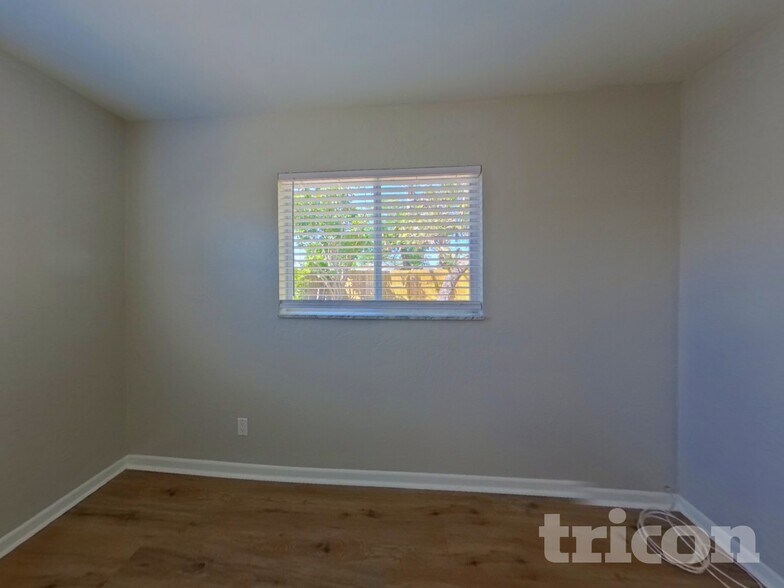 Building Photo - 3410 73rd St N