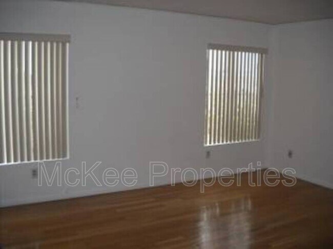 Building Photo - 5895 Alta Vista Ave