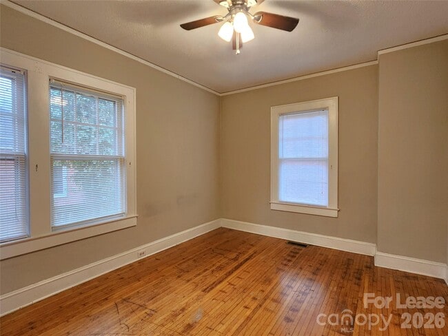 Building Photo - 337 N 9th St