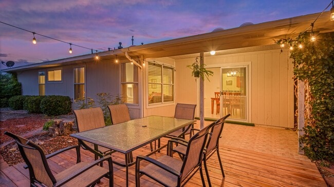 Building Photo - Beautiful 3 bed 2 bath House, Rio Rancho