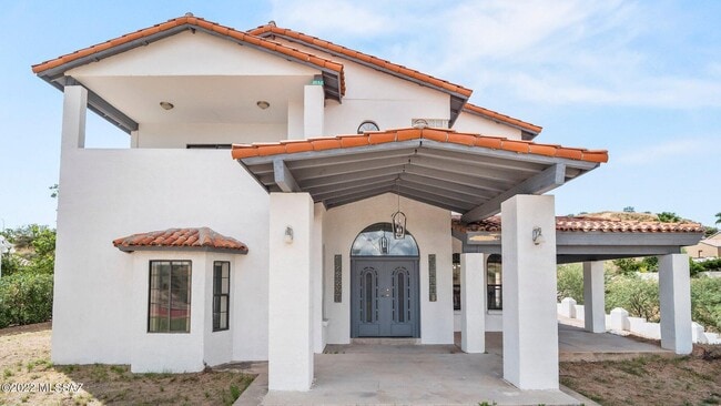 Building Photo - 2051 N Apache Blvd