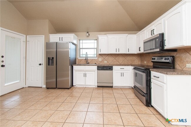 Building Photo - 4300 Lauren MacKenzie Dr
