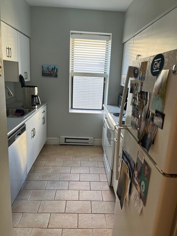 Building Photo - 14 Linwood St