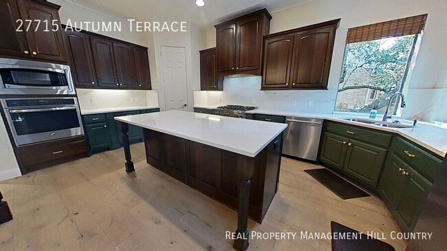 Building Photo - 27715 Autumn Terrace