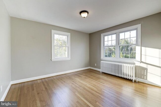Building Photo - 4307 Fessenden St NW