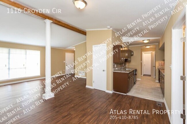 Building Photo - 1116 Croyden Cir