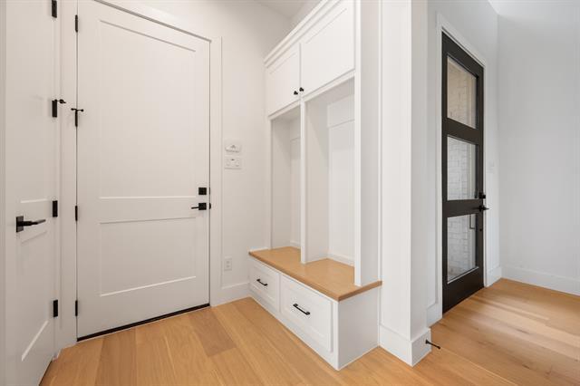 Building Photo - 5213 Havana Dr