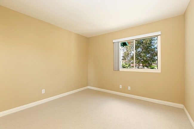 Building Photo - Welcome to Shasta Greens.