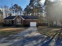 Building Photo - 141 Windsor Ln