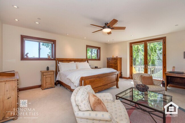 Building Photo - Stunning 4 Bedroom / 2 Bathroom Home Surrounded by Vineyards & Breathtaking Views