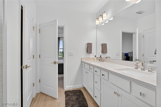 Building Photo - 1657 Serena Ave