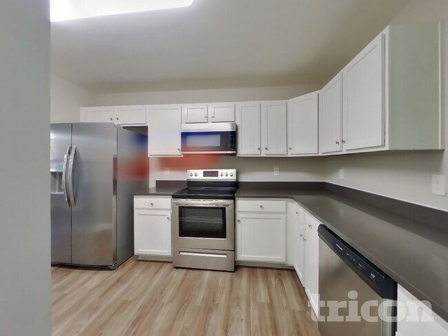 Building Photo - 1408 Logan Patrick Court