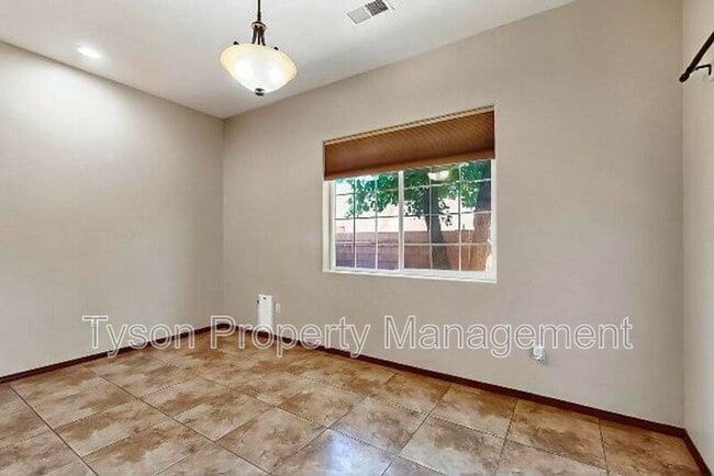 Building Photo - 1205 Don Francisco Pl NW