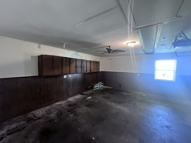 Building Photo - 113 Cornwall Ct