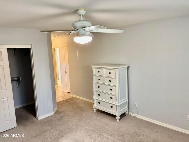 Building Photo - 3189 E Hazeltine Way