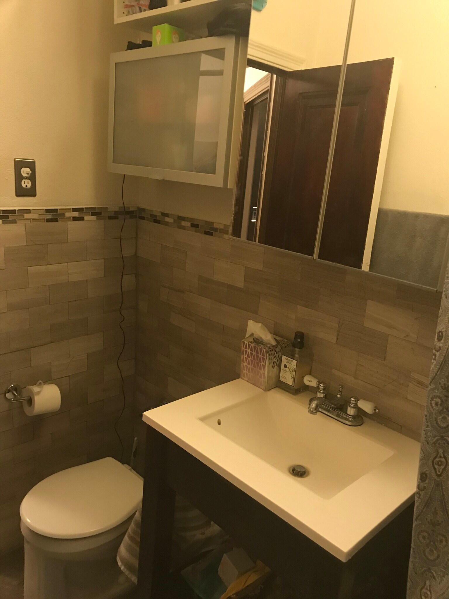 Building Photo - 30-83 Crescent St