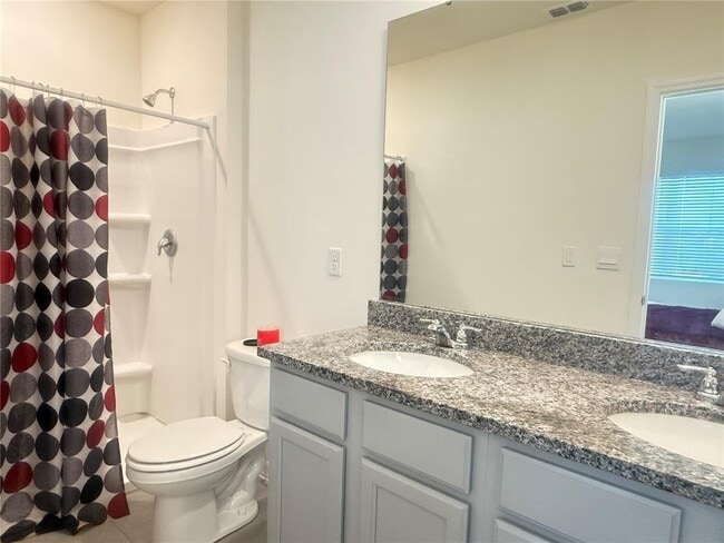 Building Photo - 1727 Wooden St