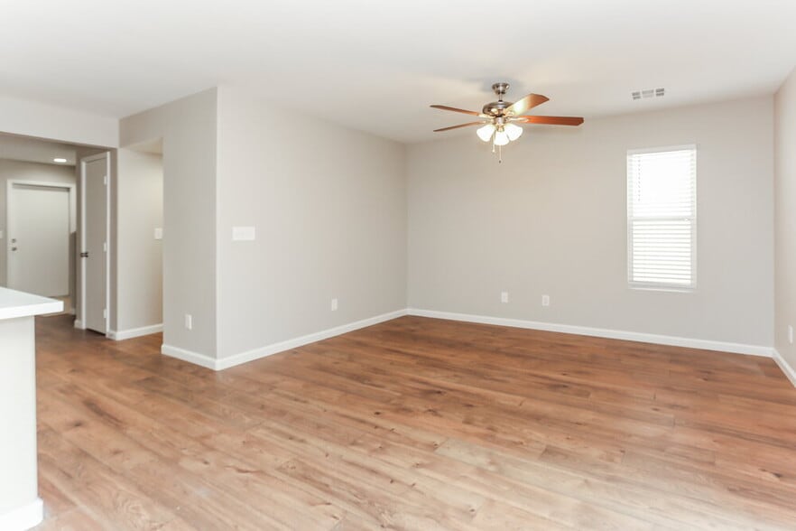 Building Photo - 5025 Frozen Springs Ct