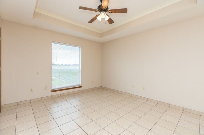 Building Photo - 12444/12446 CR 499