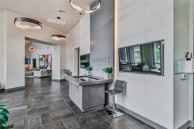 Building Photo - 11290 Hidden Peak Ave