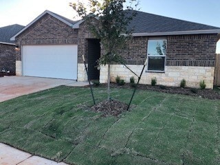 Building Photo - 14205 Babbling Brook Dr