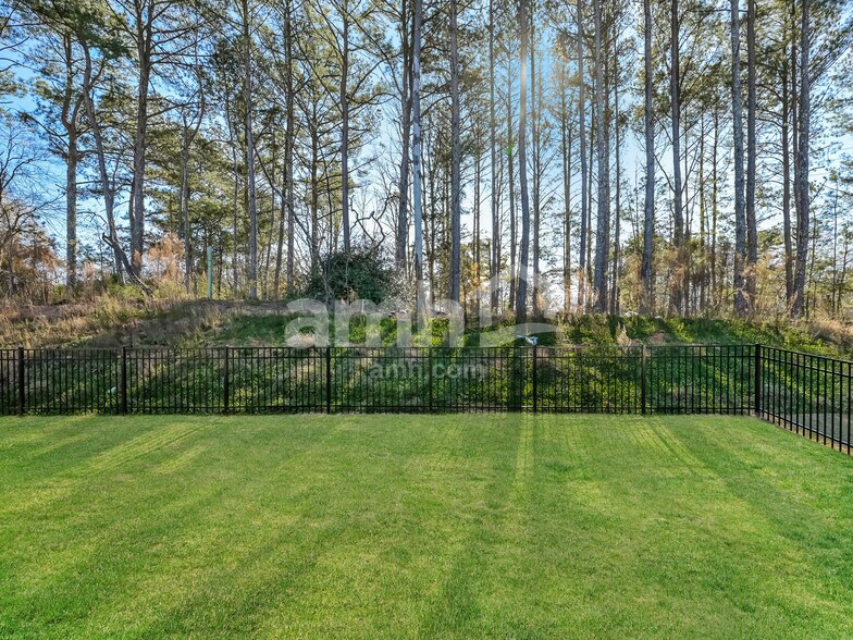 Building Photo - 1539 Aquamarine Dr