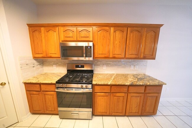 Building Photo - Beautifully Updated Home in Olympia Hills ...