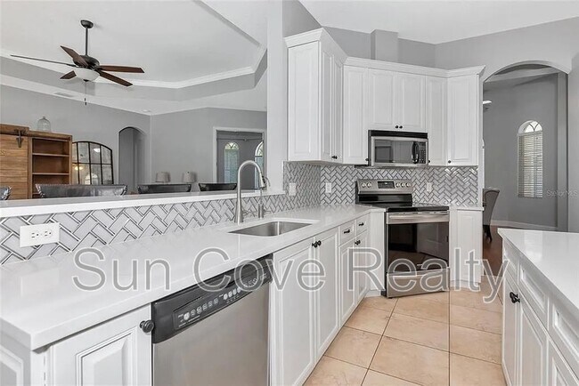 Building Photo - 6407 213th St E