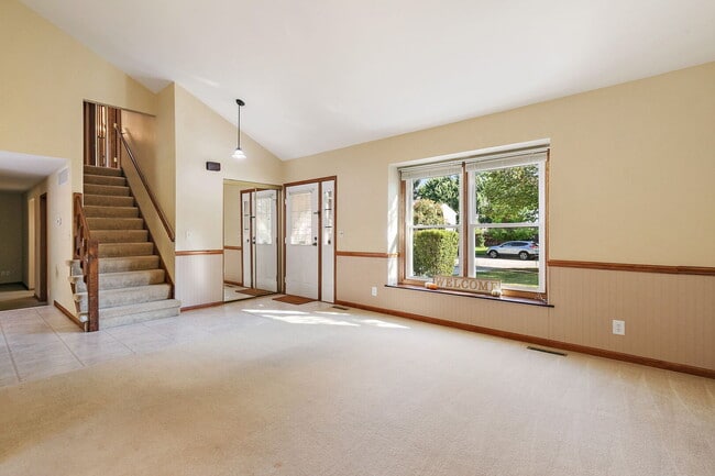 Building Photo - 764 Covington Cir