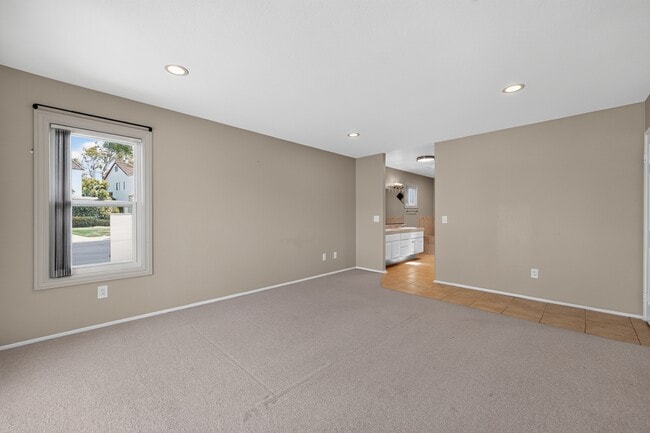 Building Photo - 12137 Putting Green Row