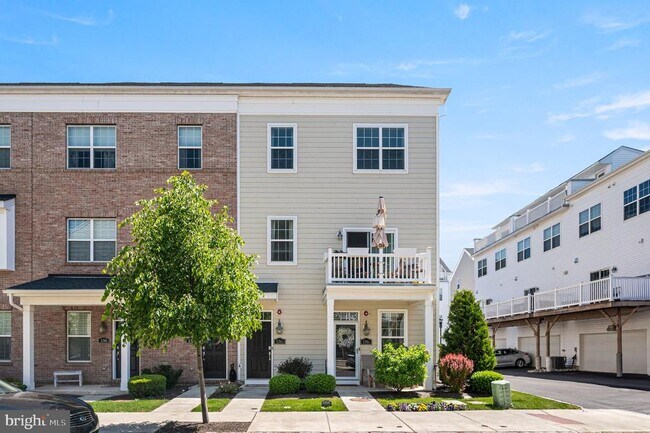 Building Photo - 136A Alexandria St