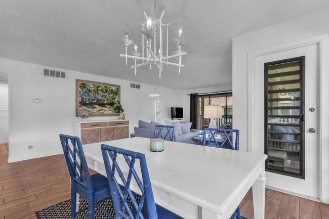 Building Photo - 632 Brackenwood Cove