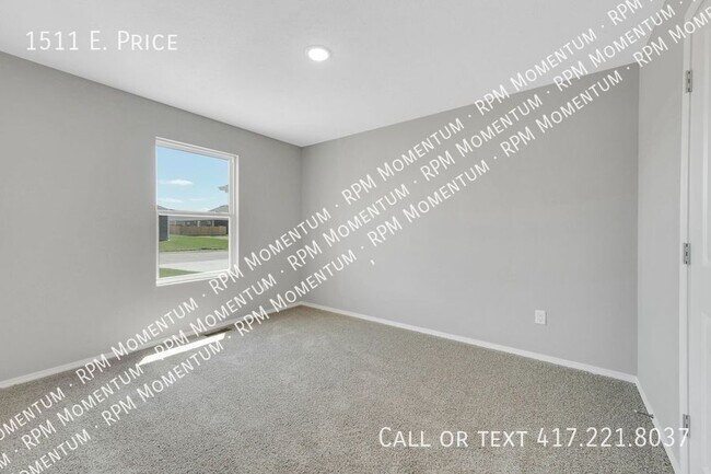 Building Photo - 1511 E. Price-