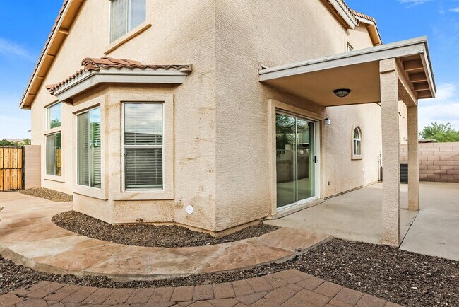 Building Photo - 6635 E Virginia St