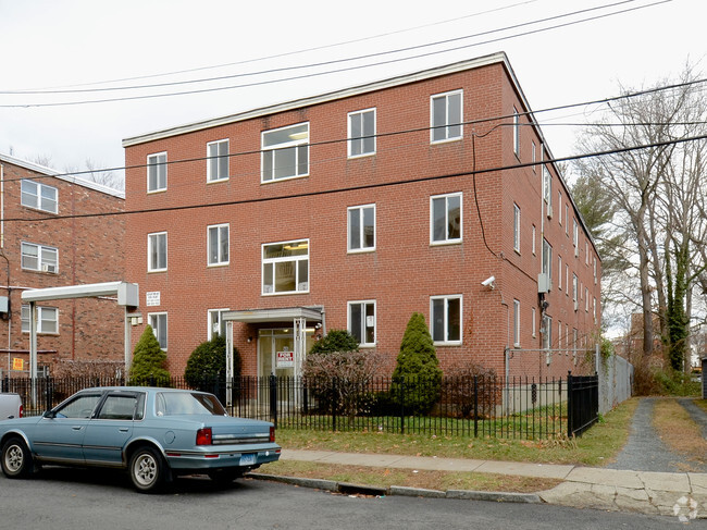 Building Photo - Allen Place Apartments
