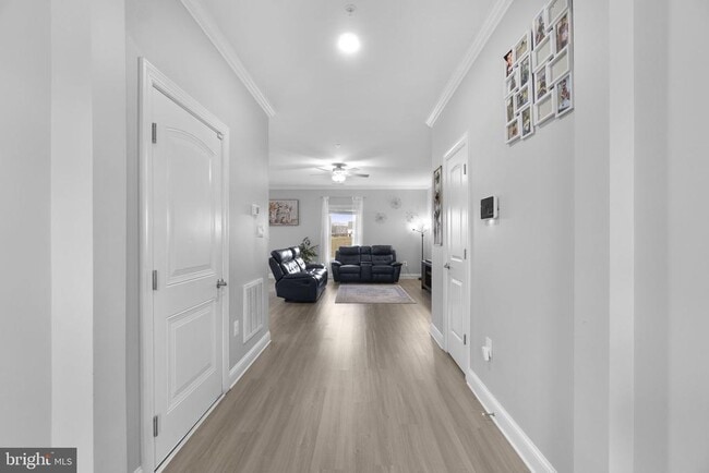 Building Photo - 10005 Maids Fancy Way