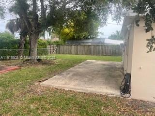 Building Photo - 10501 Caribbean Blvd