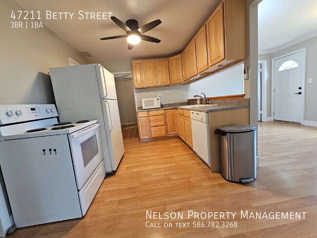 Building Photo - 47211 Betty St