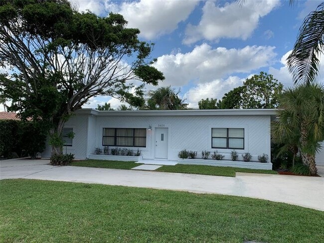 Building Photo - 3405 Dover Rd