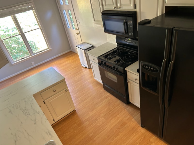 Building Photo - 7264 Glen Hollow Ct