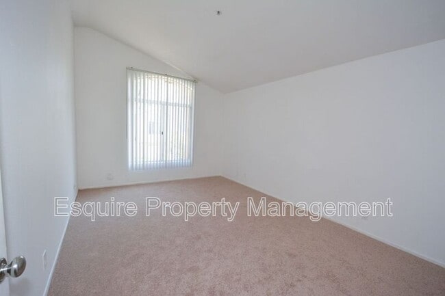 Building Photo - 1159 Oyster Pl