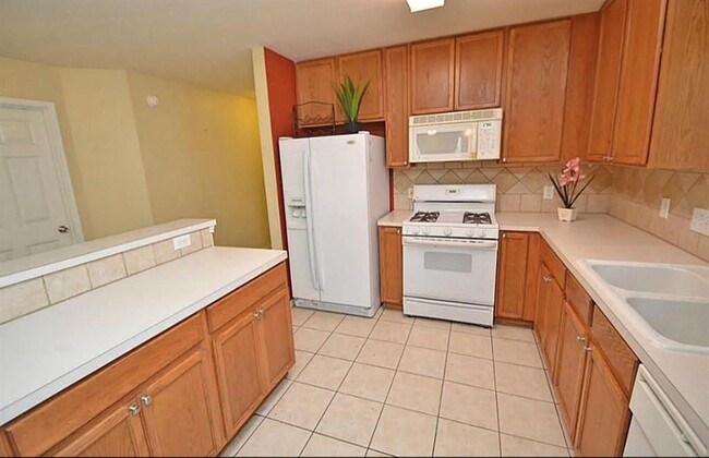 Building Photo - 17303 Meria Coves Dr