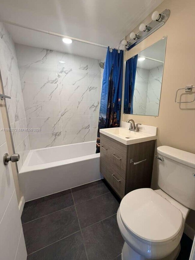 Building Photo - 943 79th Terrace