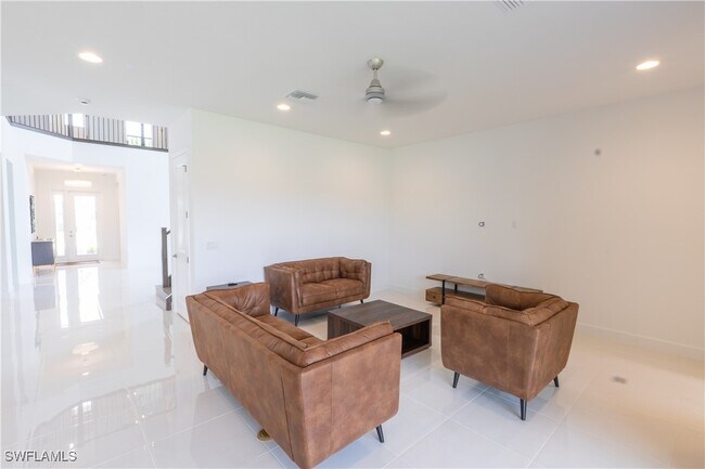 Building Photo - 12710 Caballo Ct