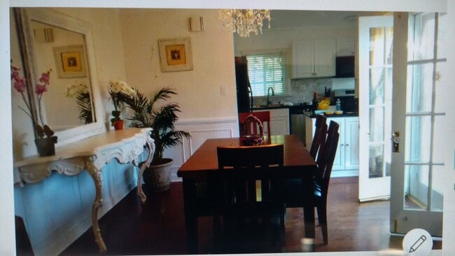 Building Photo - 639 26th St