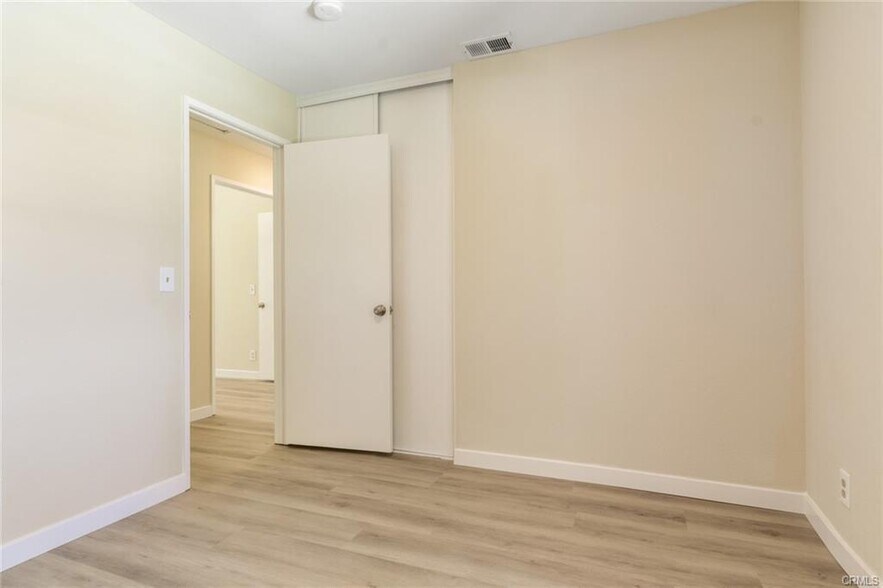 Building Photo - 13671 Ford Pl