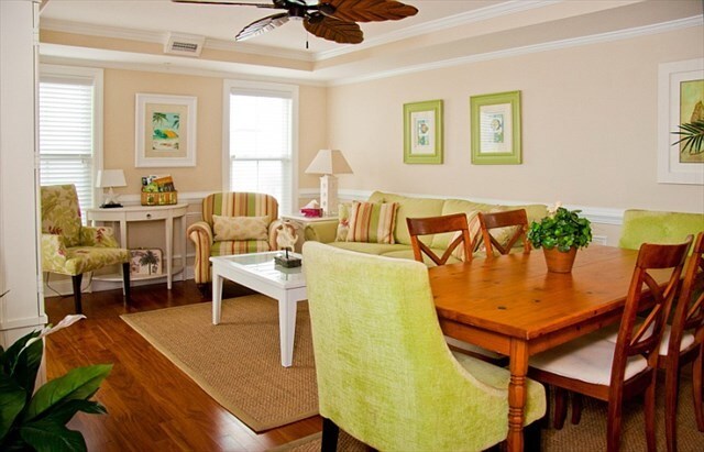 Another view of dining - 26 Atlantic Ave