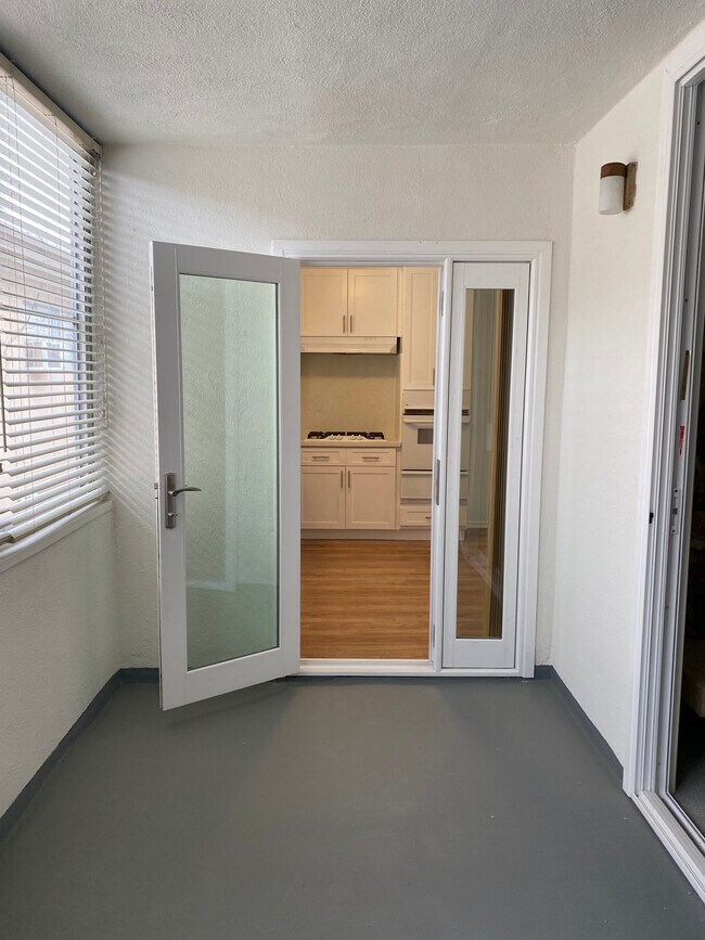 Patio Doors To Kitchen - 11983 Walnut Ln